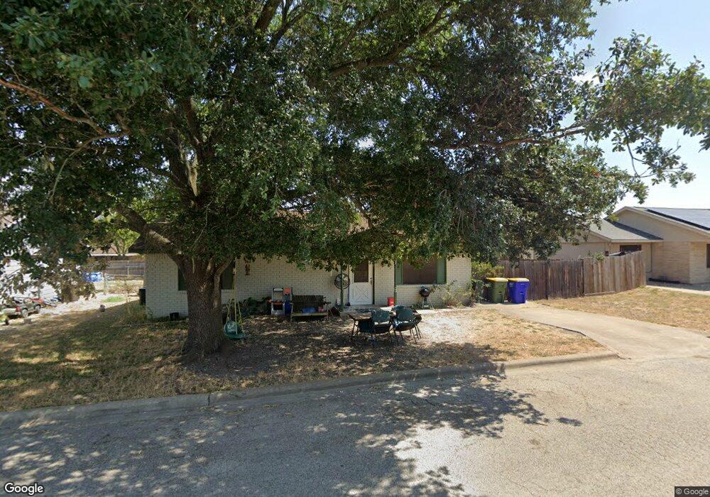 702 Debora St, Troy, TX 76579 - photo 1