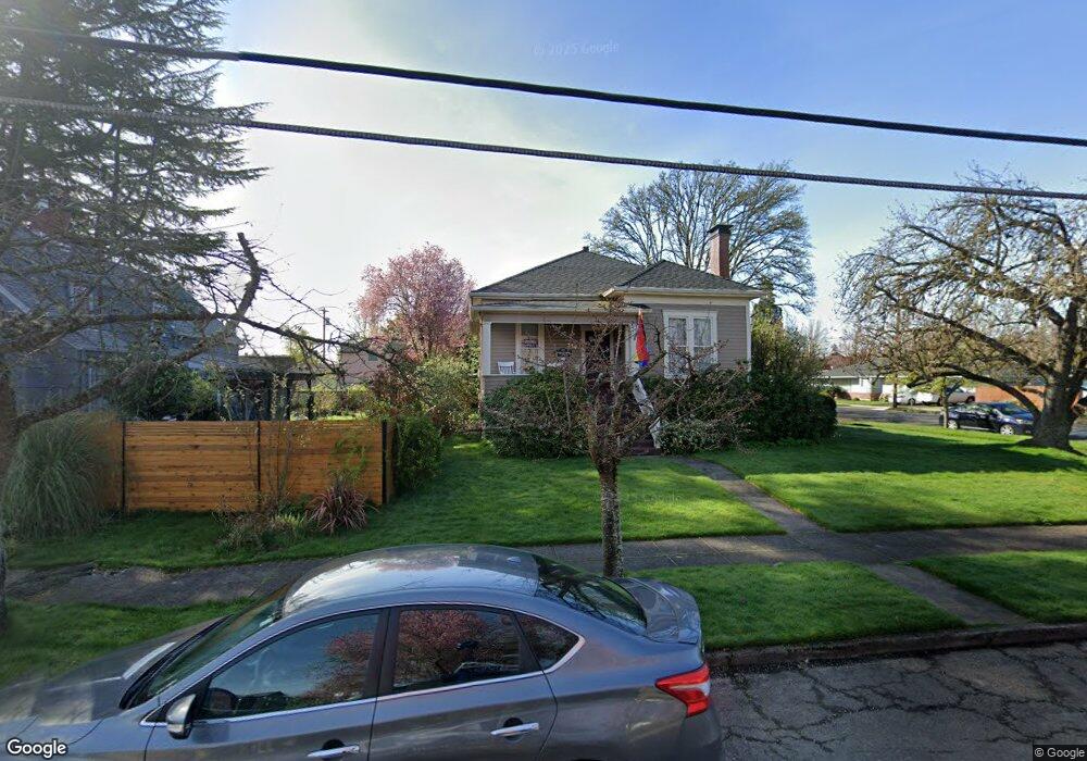 336 7th Ave SW, Albany, OR 97321 - photo 1