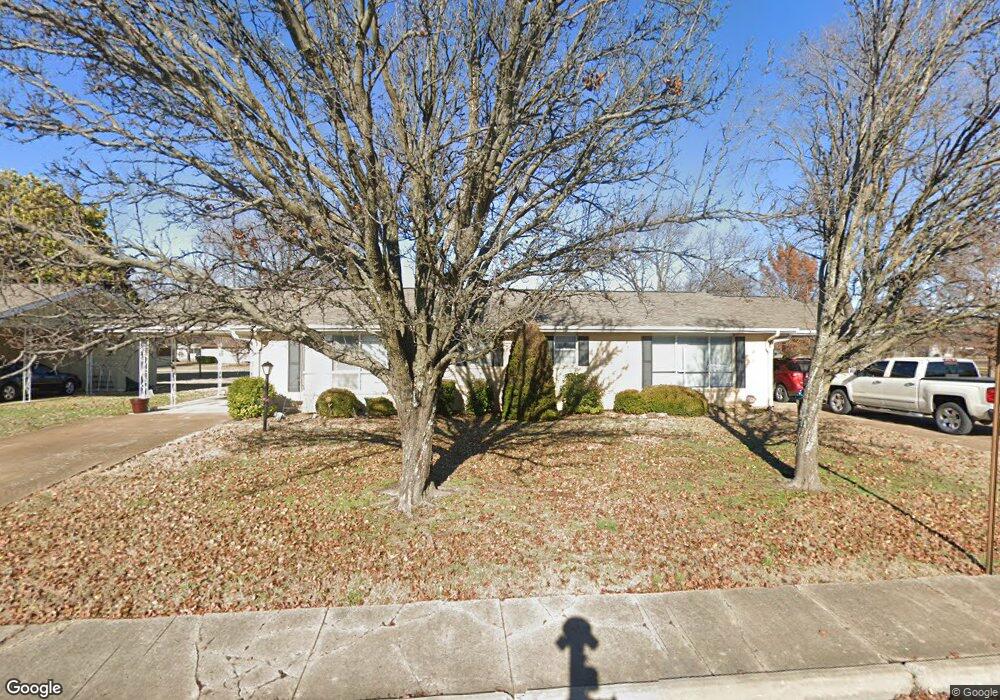 2905 Morton Ave, Parsons, KS 67357 - photo 1