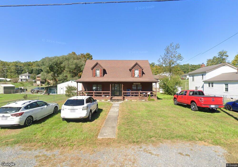 2318 Athol St, Clifton Forge, VA 24422 - photo 1