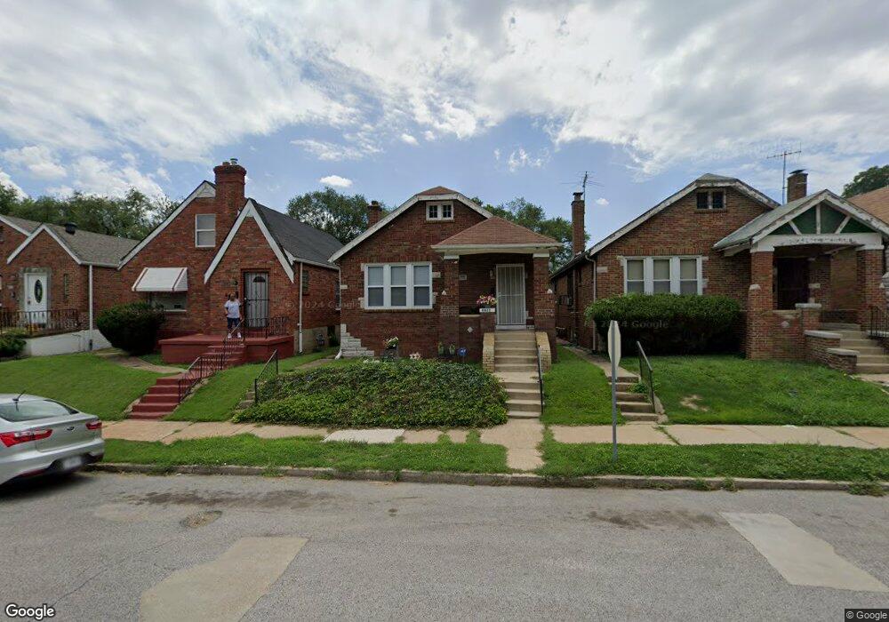 4622 Penrose St, Saint Louis, MO 63115 - photo 1