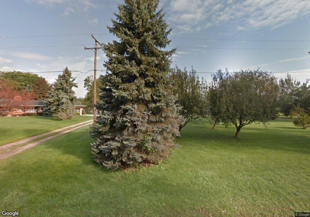 4750 Colf Rd, Carleton, MI 48117 - photo 1