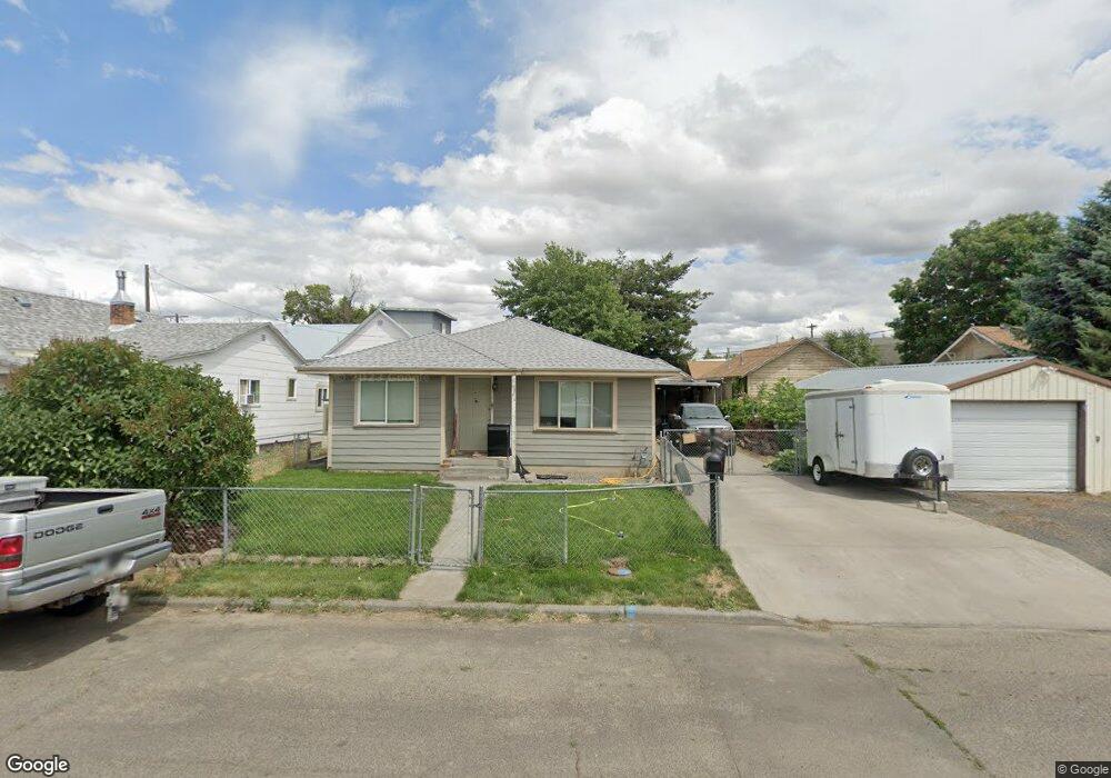 28 SE 11th St, Pendleton, OR 97801 - photo 1