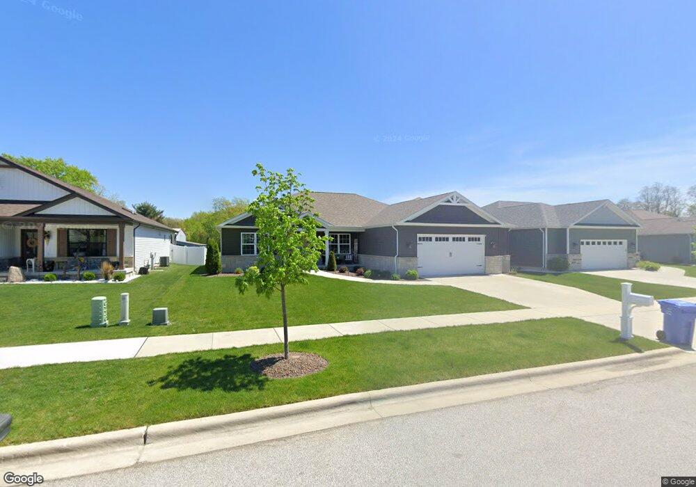 1016 Oak Grove Ct, Crown Point, IN 46307 - photo 1