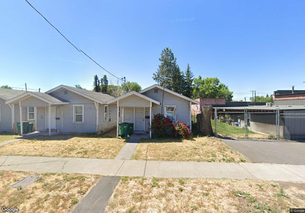 2116 Applegate Ave, Klamath Falls, OR 97601 - photo 1