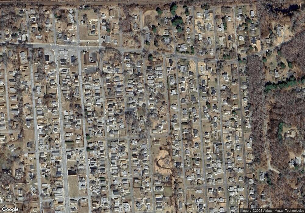 22 Gorton Ave, Old Lyme, CT 06371 - photo 1