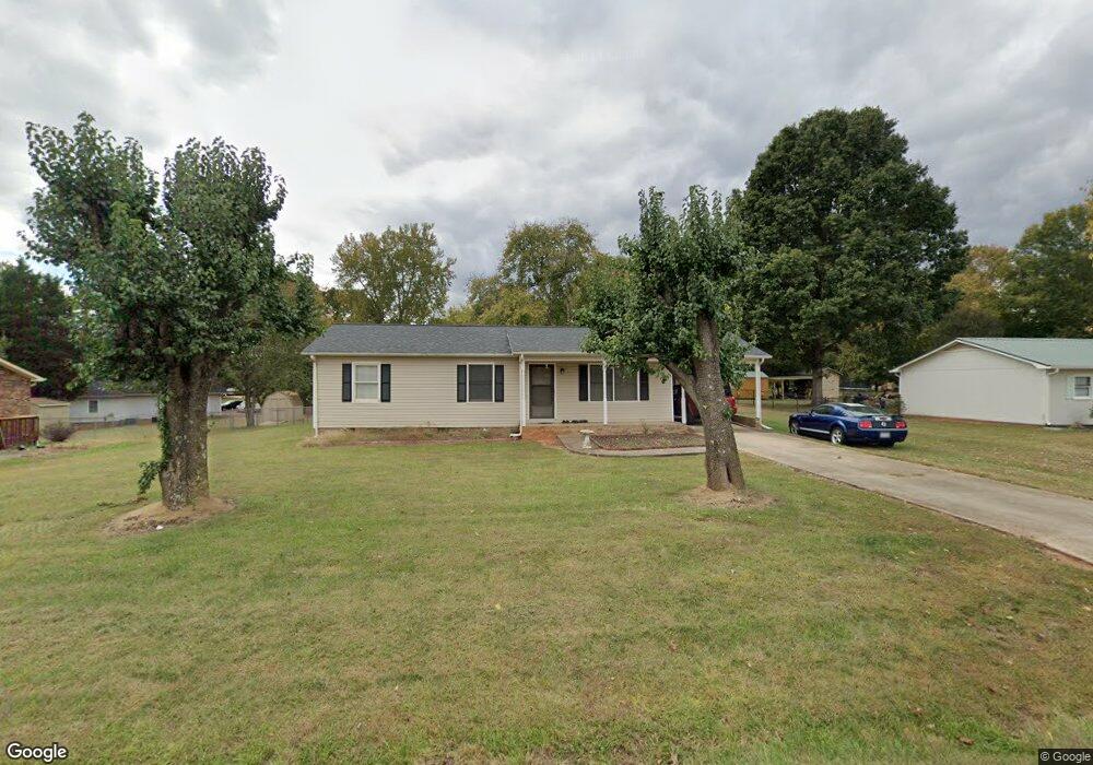 125 Bowman Rd, Statesville, NC 28625 - photo 1