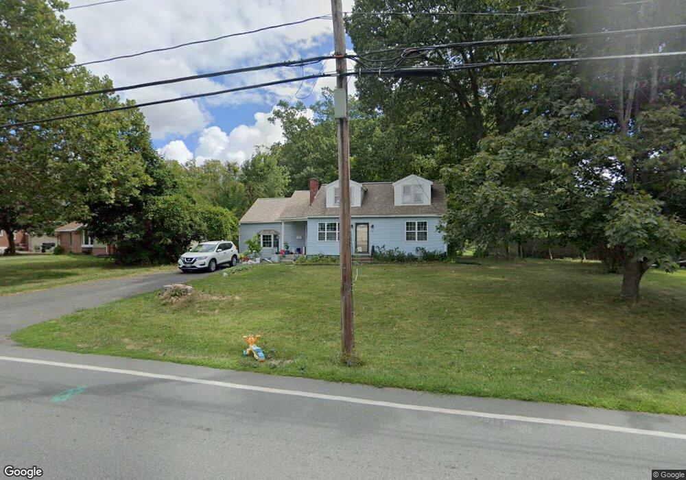 31 Phillips Rd, Rensselaer, NY 12144 - photo 1