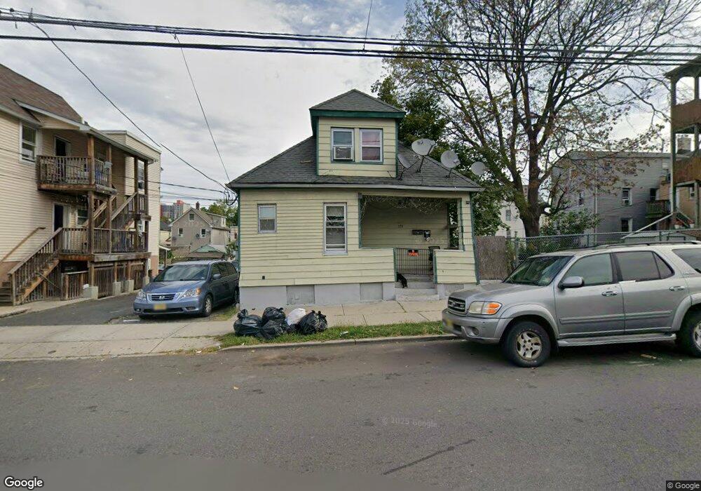 171 Handy St, New Brunswick, NJ 08901 - photo 1