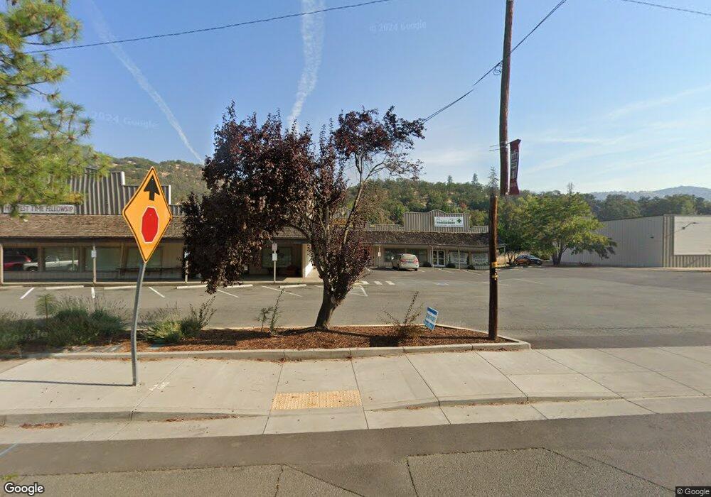 325 2nd Ave, Gold Hill, OR 97525 - photo 1