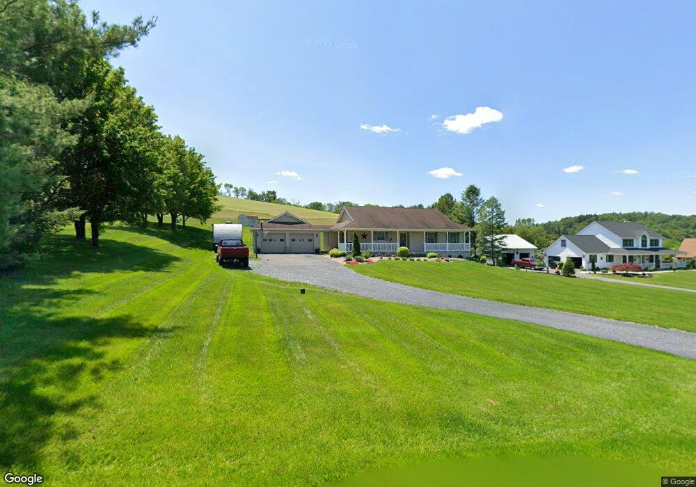 5808 Fritzinger Rd, Germansville, PA 18053 - photo 1