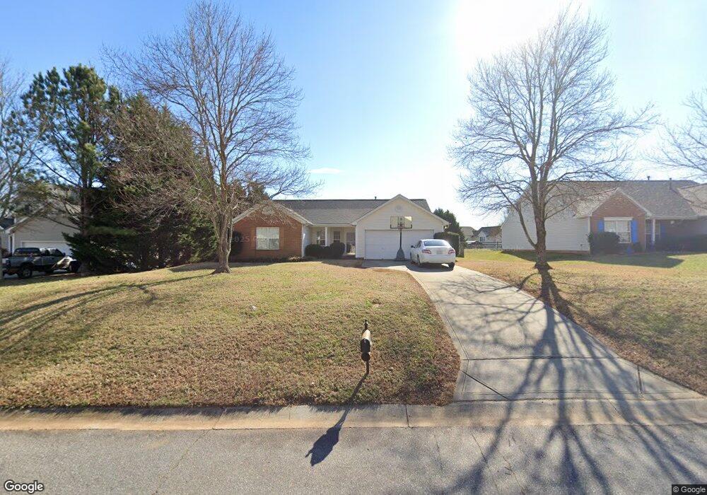 512 Danfield Dr, Clover, SC 29710 - photo 1