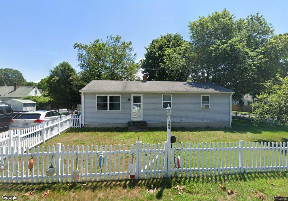 100 Pheasant Ave, Warwick, RI 02886 - photo 1