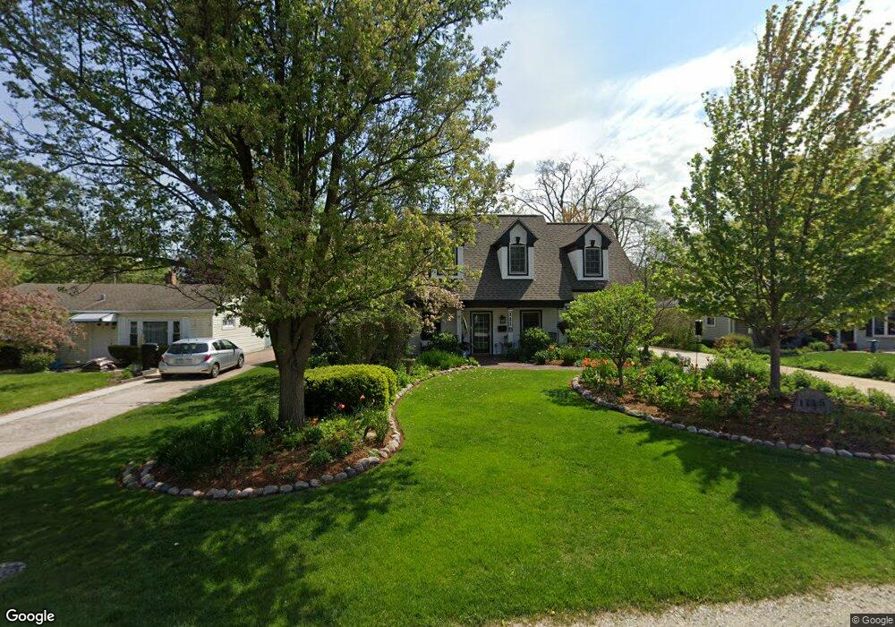 1115 S Chase St, Wheaton, IL 60189 - photo 1