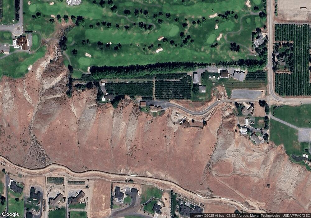 3138 10th St SE, East Wenatchee, WA 98802 - photo 1