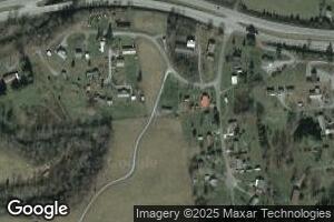 147 Barnes Dr, Ewing, VA 24248