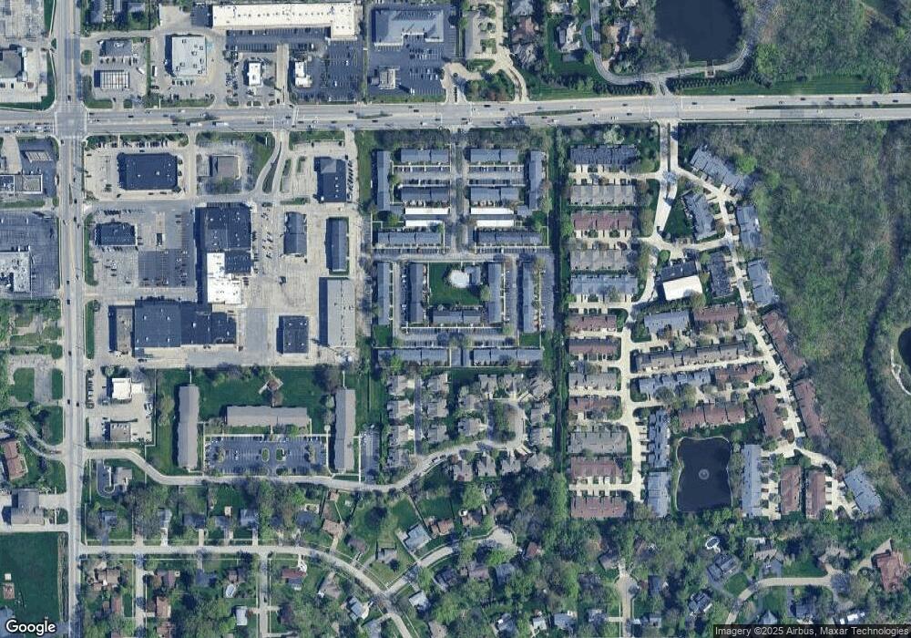 1140 Canterbury Square S, Indianapolis, IN 46260 - photo 1