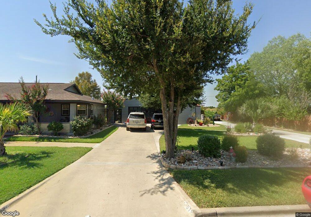 615 Debora St, Troy, TX 76579 - photo 1