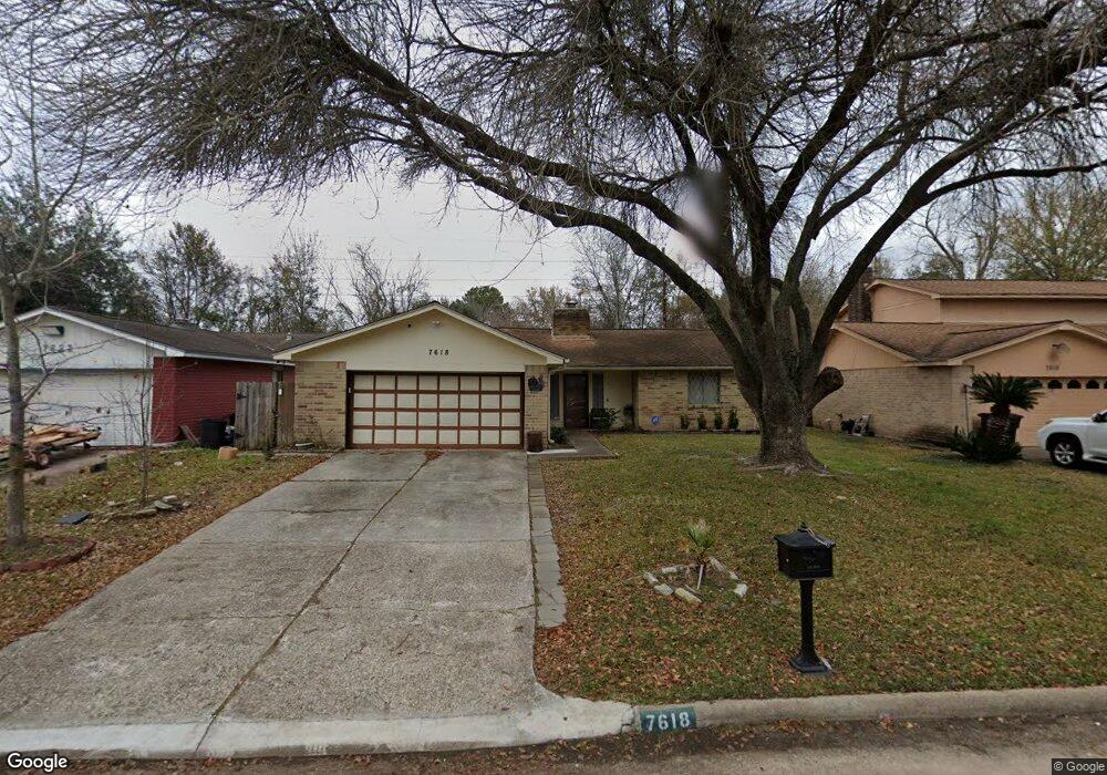 7618 Round Bank Dr, Houston, TX 77064 - photo 1