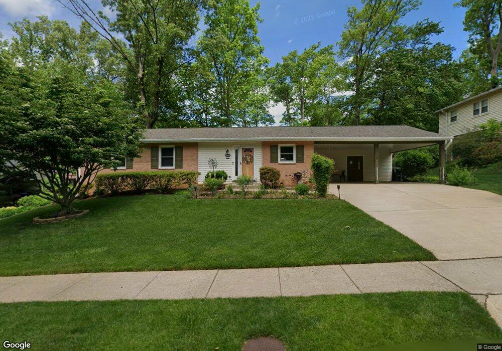 6611 Sandover Ct, Springfield, VA 22152 - photo 1