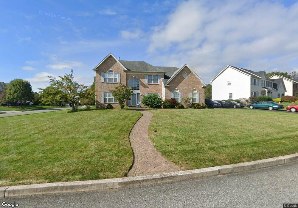 1302 Fernwood Ct, Chalfont, PA 18914 - photo 1