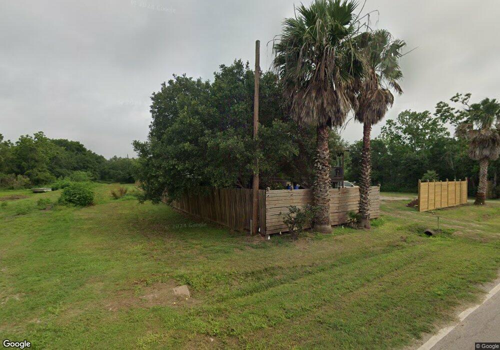 6425 Quinto St, Brazoria, TX 77422 - photo 1