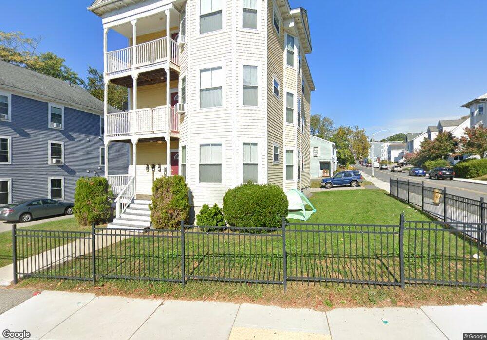 1 Hollis St unit 2, Worcester, MA 01610 - photo 1