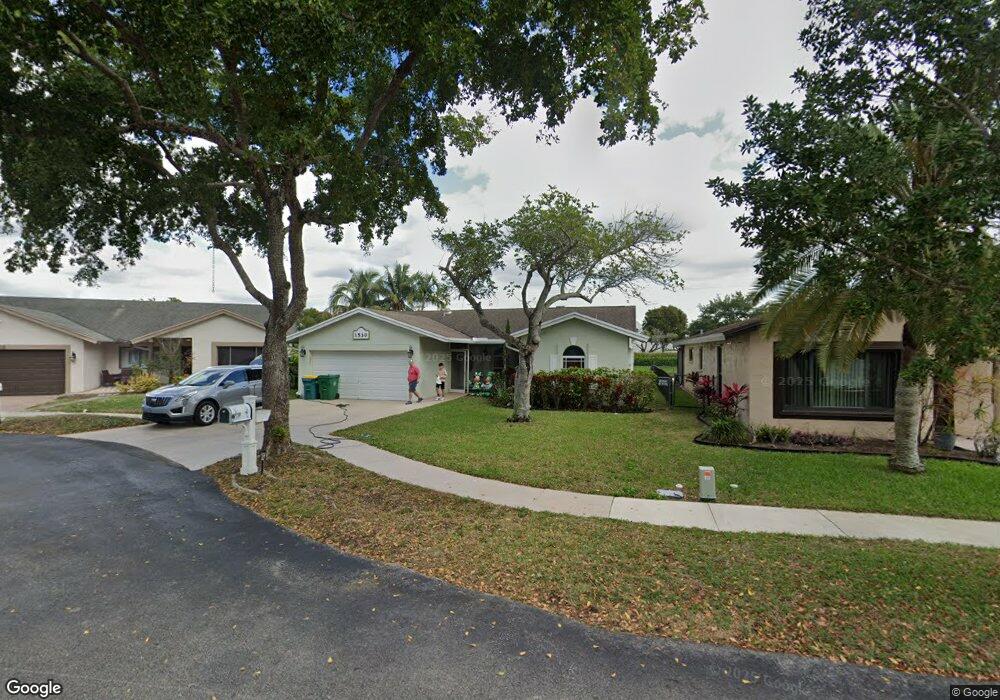 1530 SW 100th Terrace, Davie, FL 33324 - photo 1