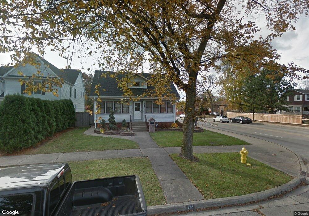 282 N Highview Ave, Elmhurst, IL 60126 - photo 1