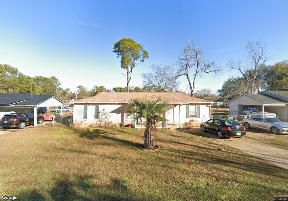 413 Bainbridge St, Bainbridge, GA 39819 - photo 1