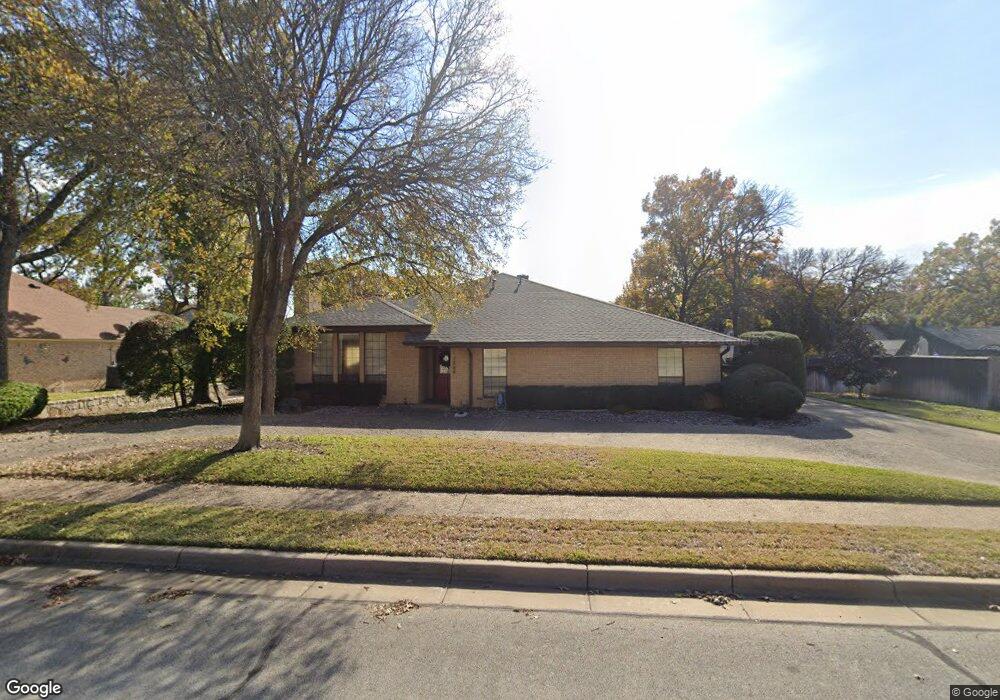 1208 Donna Ln, Bedford, TX 76022 - photo 1