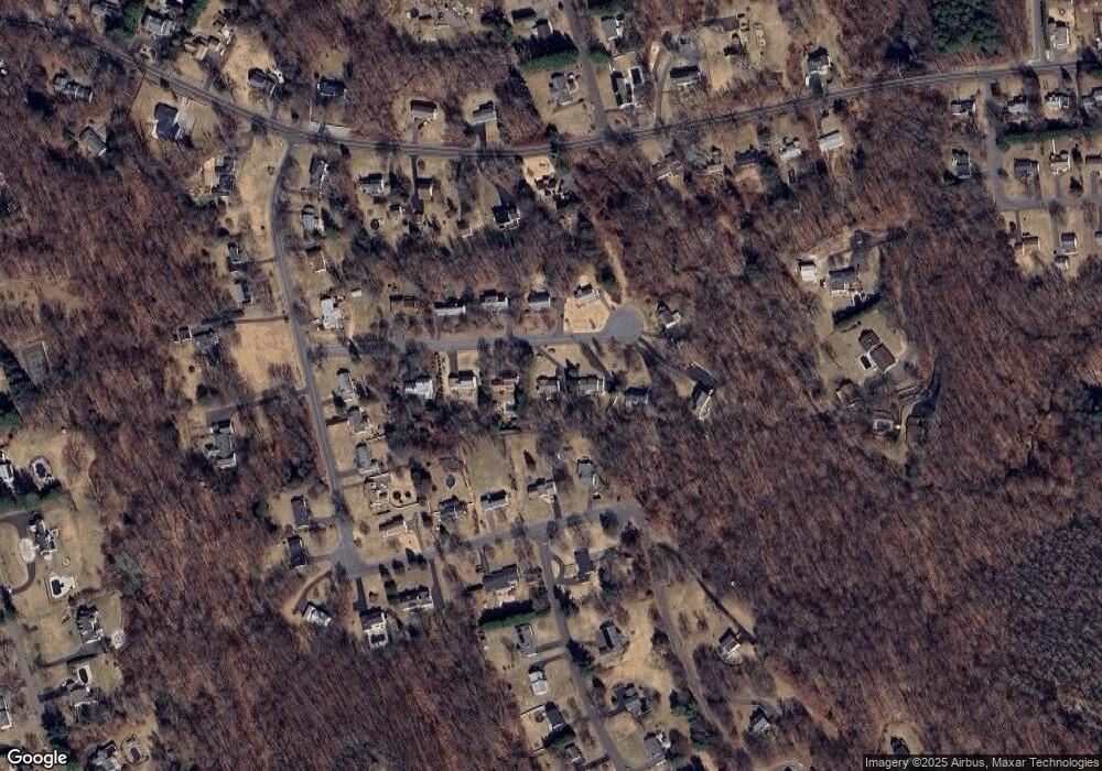 63 Cross Rd, Middlebury, CT 06762 - photo 1