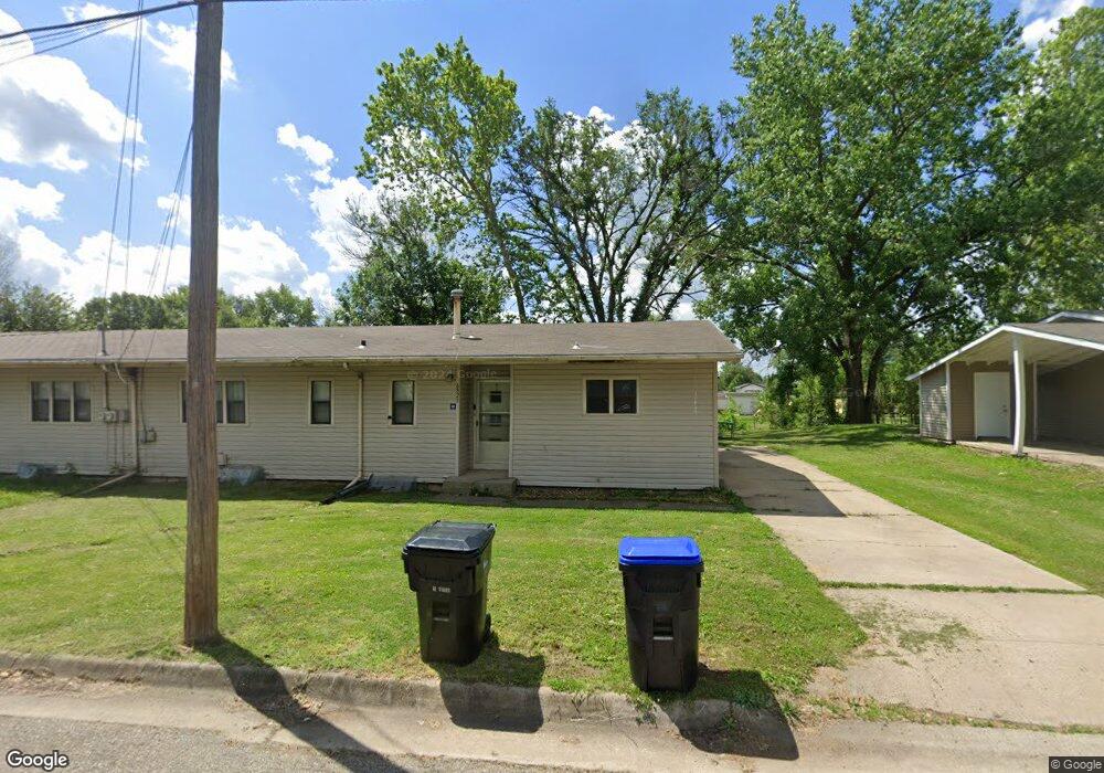 6823 SW Windsong Dr, Topeka, KS 66619 - photo 1