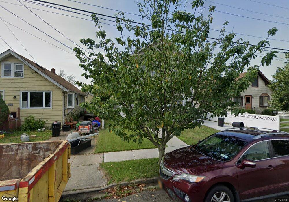 816 Jefferson St, Baldwin, NY 11510 - photo 1