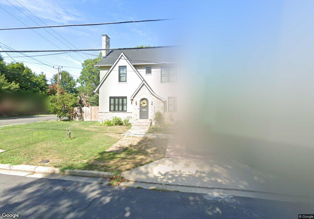 1523 N Buchanan St, Arlington, VA 22205 - photo 1