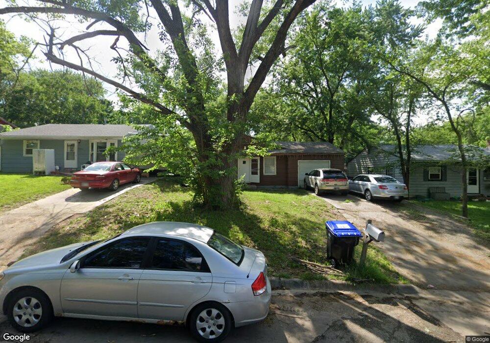 3105 SE Colfax St, Topeka, KS 66605 - photo 1