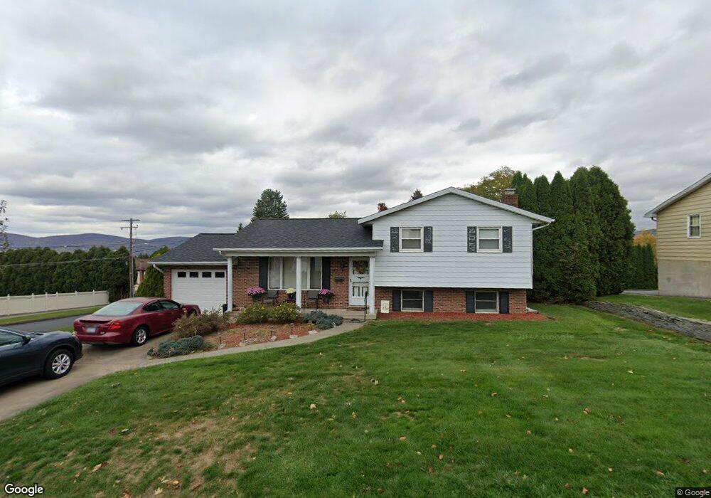 923 Jessup St, Dunmore, PA 18512 - photo 1