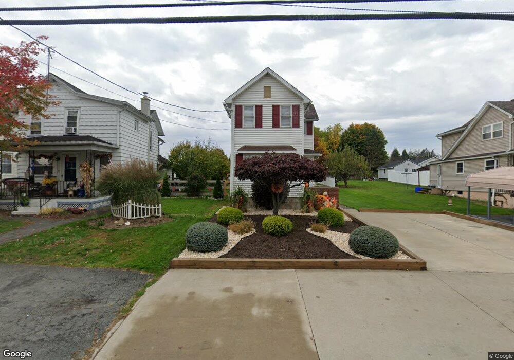 711 E Scott St, Olyphant, PA 18447 - photo 1