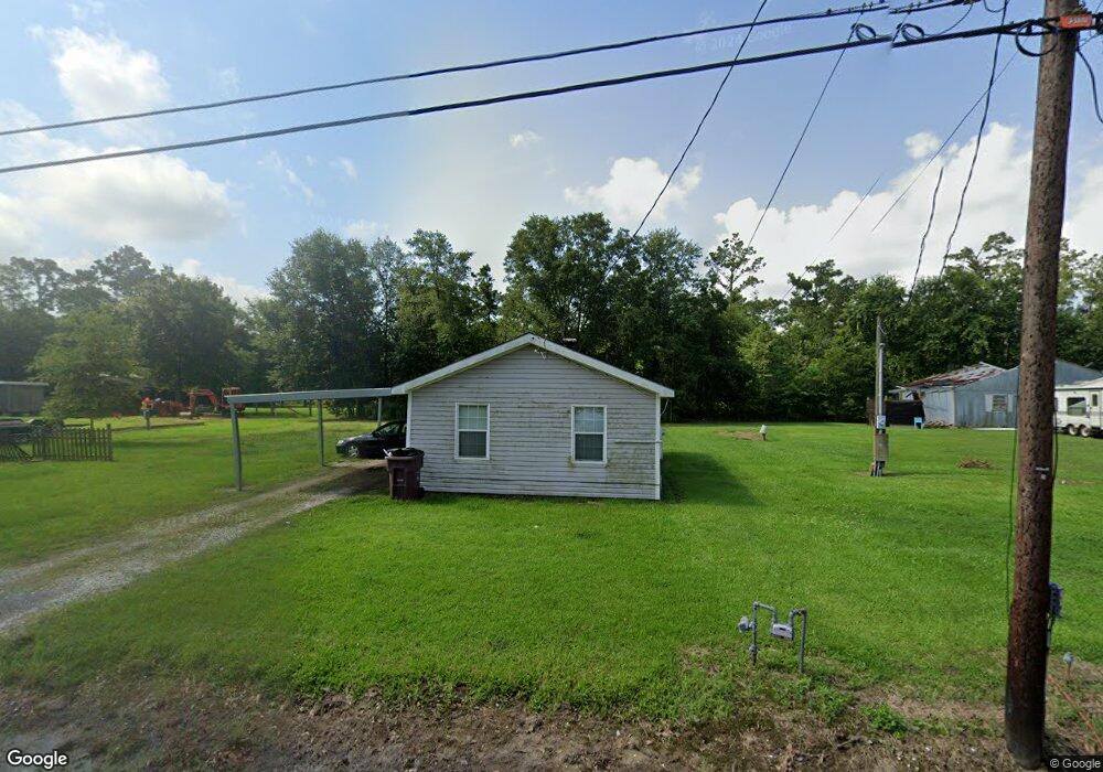 305 Cobb Rd, Lake Charles, LA 70607 - photo 1