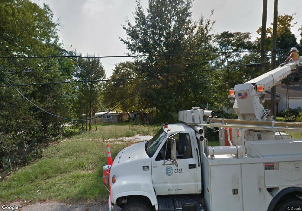 607 Center St, West Columbia, SC 29169 - photo 1