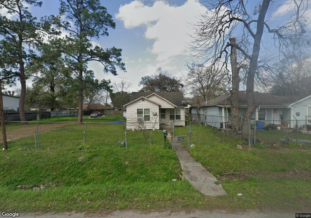 715 De Boll St, Houston, TX 77022 - photo 1