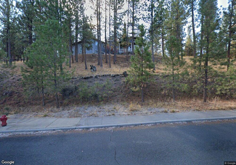 2916 NW Three Sisters Dr, Bend, OR 97703 - photo 1