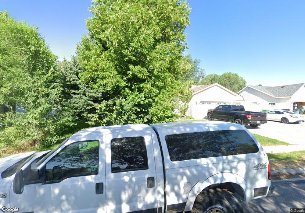 8404 Water Pointe Dr, West Jordan, UT 84088 - photo 1