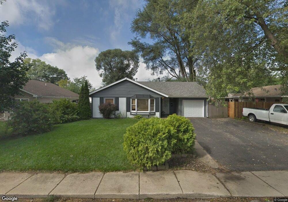 1937 Cherokee Rd, Carpentersville, IL 60110 - photo 1