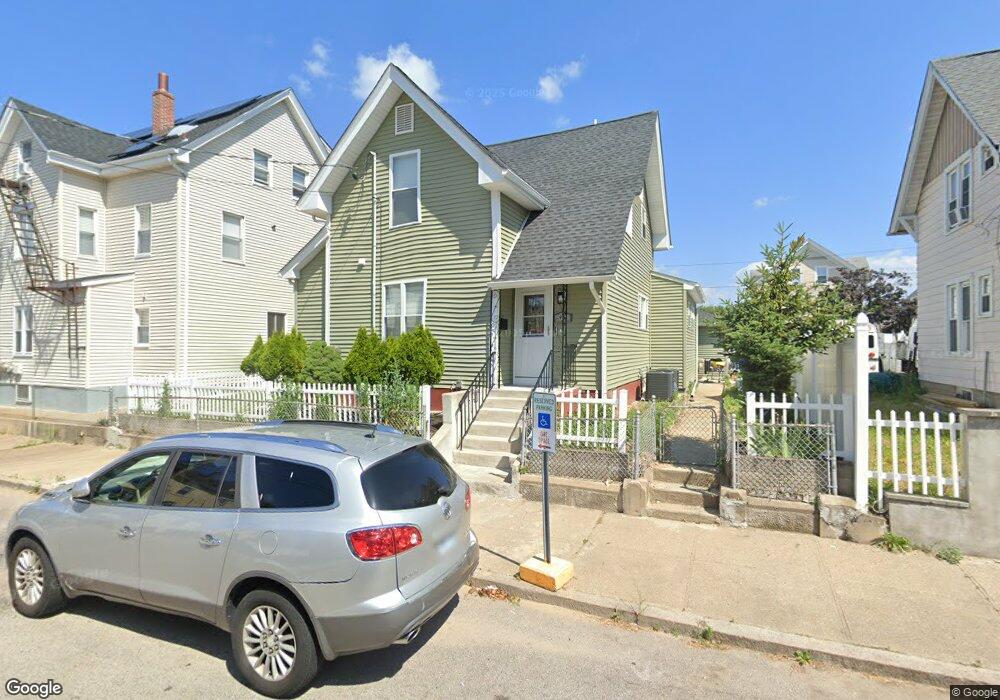 95 Carpenter St, Pawtucket, RI 02860 - photo 1