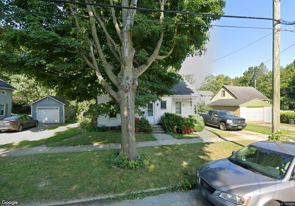 920 N 4th St, Niles, MI 49120 - photo 1