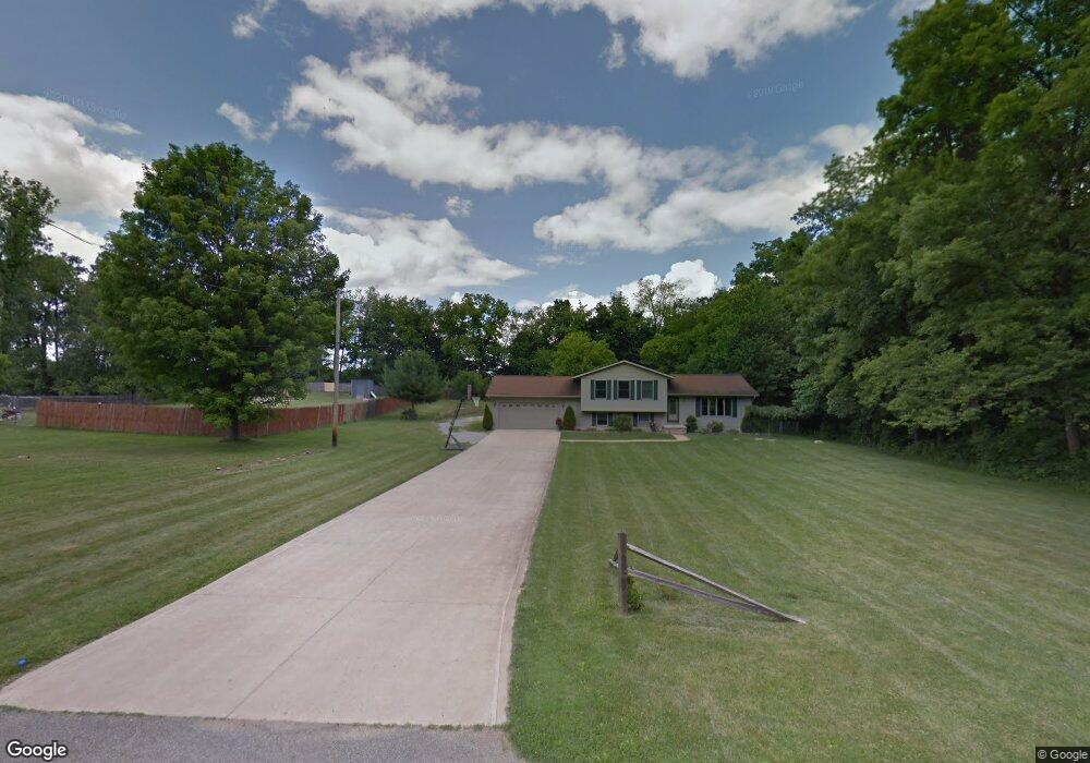 1525 Galaxy Ct, Mansfield, OH 44903 - photo 1