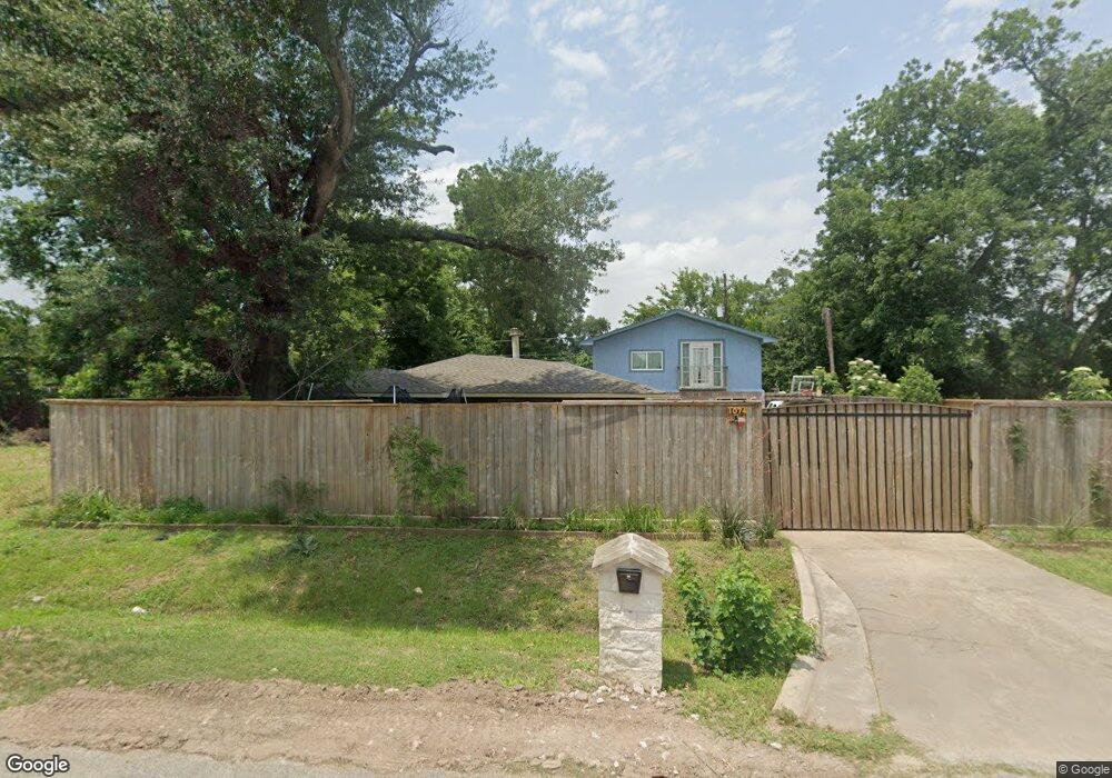 1074 Saint Clair St, Houston, TX 77088 - photo 1