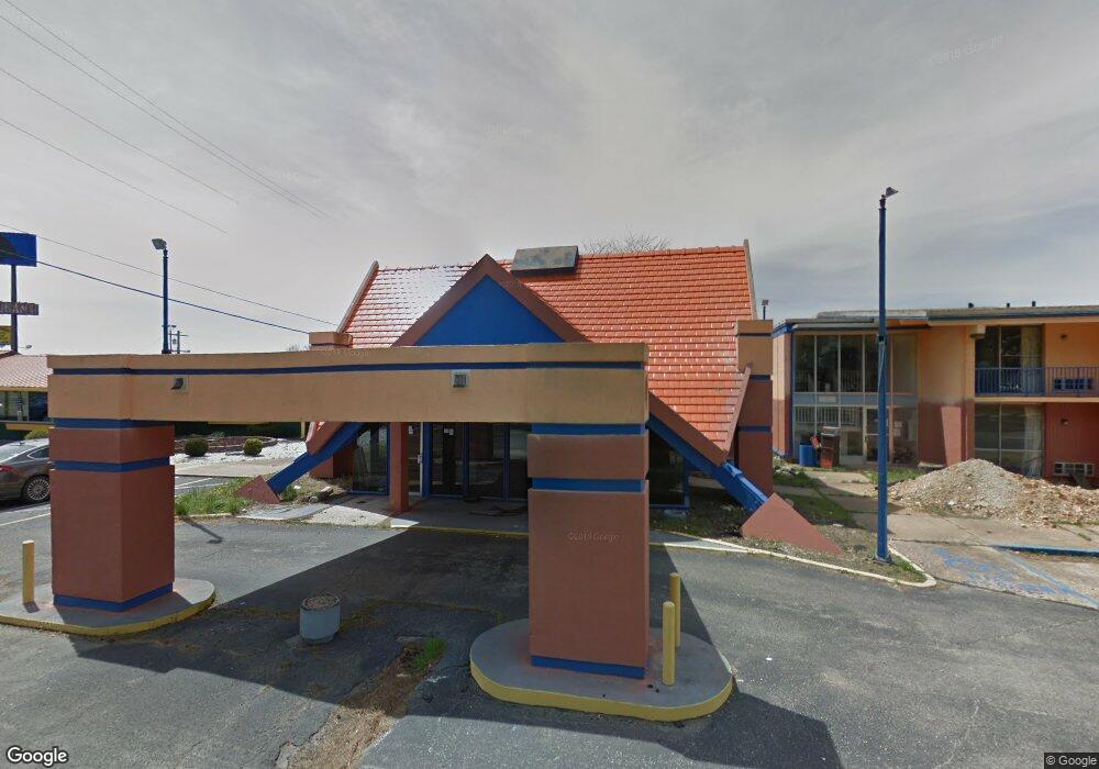 127 Howard Johnson Dr, Rolla, MO 65401 - photo 1