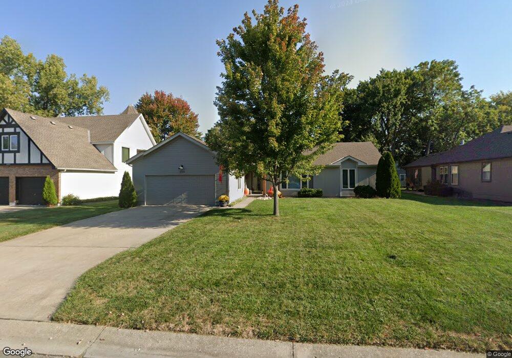 328 SW Seaside Sparrow St, Lees Summit, MO 64082 - photo 1